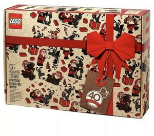LEGO Santa and Reindeer Set 4002018 Packaging