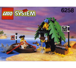 LEGO Smuggler's Shanty Set 6258