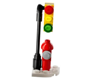 LEGO Spider-Man 2024 Advent Calendar Set 76293-1 Subset Day 7 - Traffic Light and Fire Hydrant