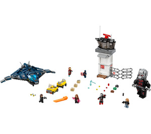 LEGO Super Hero Airport Battle 76051