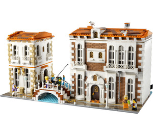 LEGO Venetian Houses Set 910023