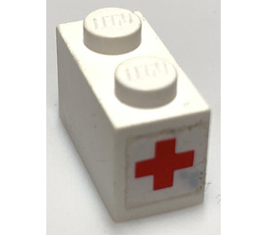 LEGO Weiß Backstein 1 x 2 mit rot Kreuz Stickers from Set 606-1 mit Unterrohr (3004)