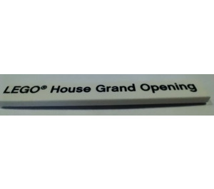LEGO blanc Tuile 1 x 8 avec 'LEGO House Grand Opening' Print (4162)