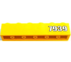LEGO Geel Steen 1 x 6 met '7939' Aan Geel Background (Rechtsaf) Sticker (3009)