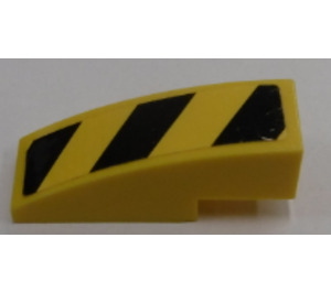 LEGO Jaune Pente 1 x 3 Incurvé avec Danger Rayures (La gauche) Autocollant (50950)