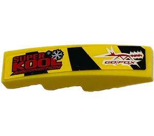 LEGO Giallo Pendenza 1 x 4 Curvo con "SUPER KOOL AIRCONDITION" e "GO/FOX" (Sinistra) Adesivo (11153)