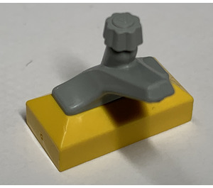 LEGO Geel Kraan 1 x 2 met Licht Grijs Spout (9044)