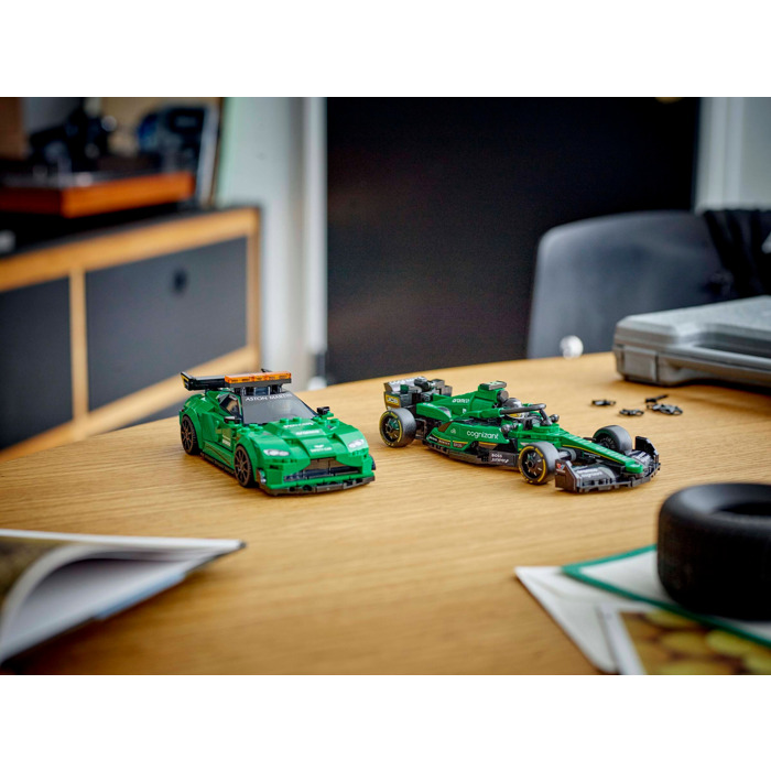 LEGO Aston Martin Vantage Safety Car & AMR23 Set 76925 | Brick Owl