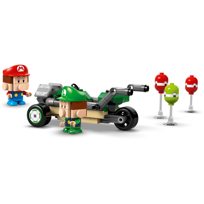 RMRです。 LEGO 72034 Super Mario Mario Kart Baby Mario vs. Baby Luigi