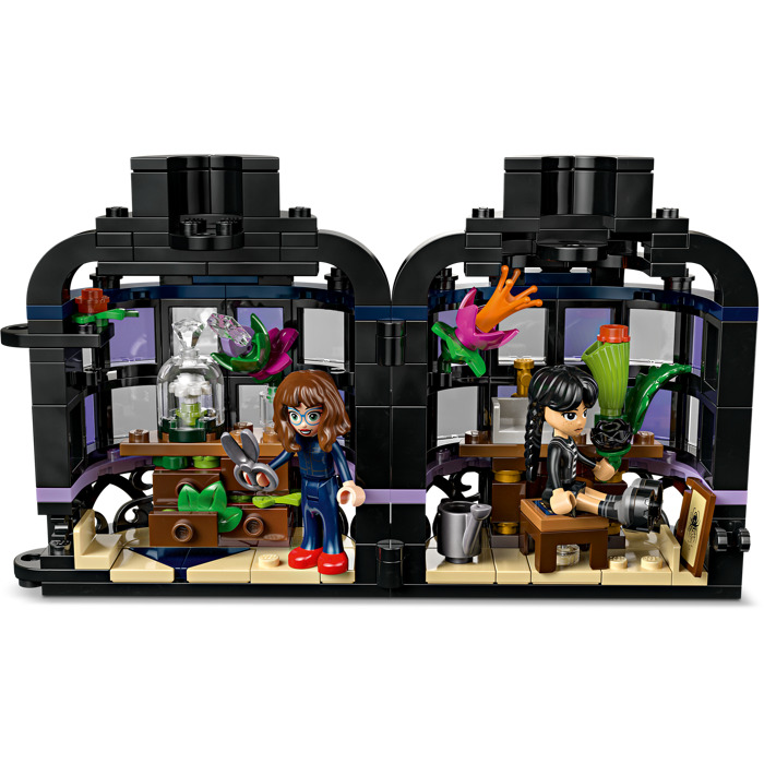 LEGO Black Dahlia Flower Set 76784 | Brick Owl