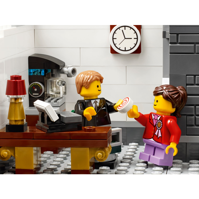 LEGO Brick Bank Set 10251 | Owl - LEGO Marketplace