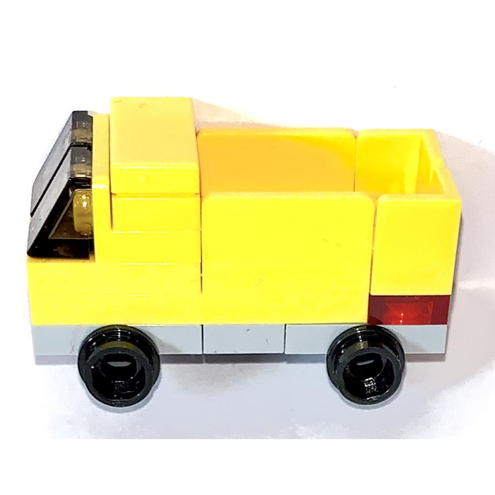 https://img.brickowl.com/files/image_cache/larger/lego-city-advent-calendar-set-60268-1-subset-day-4-yellow-truck-28-1047587.jpg