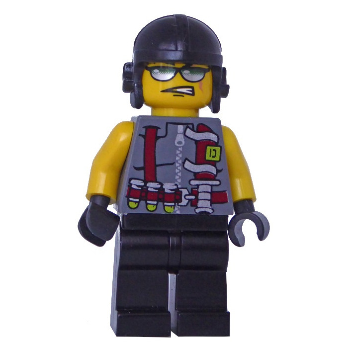 LEGO Black Aviator Hat (30171 / 90510) Comes In | Brick Owl