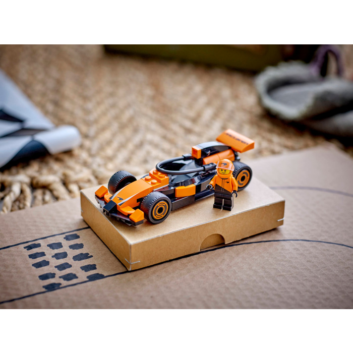 レゴ F1 Driver with McLaren Race Car 60442 | Brick Owl