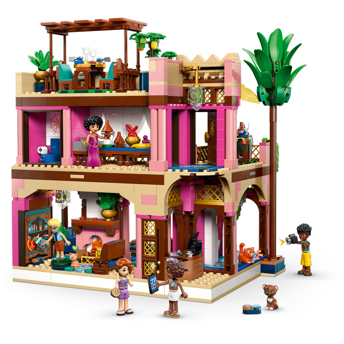 LEGO Garden Restaurant Set 42691 | Brick Owl