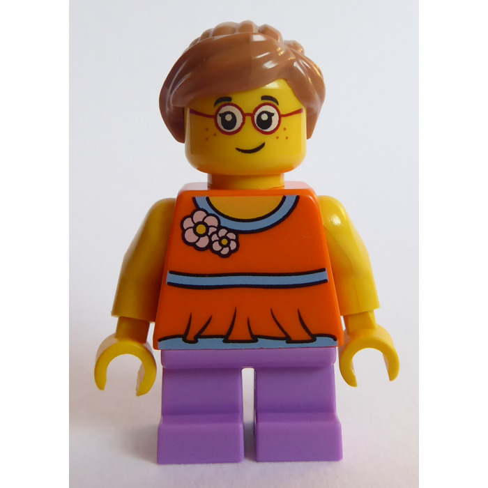 LEGO Girl in Orange Marketplace Brick Minifigure Shirt LEGO Owl - 