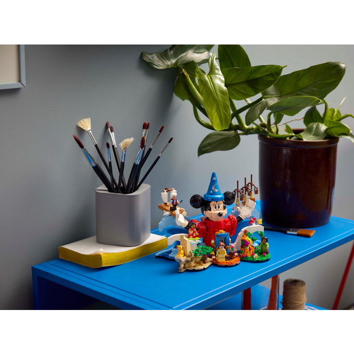 レゴ Magic of Disney 21352 | Brick Owl - LEGO 市場