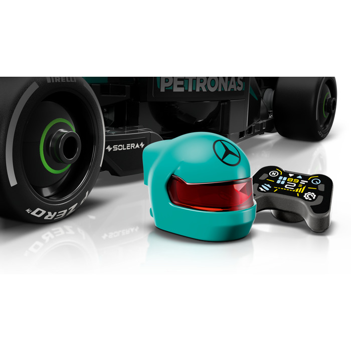 LEGO Mercedes-AMG PETRONAS F1 Team W15 E Performance Set