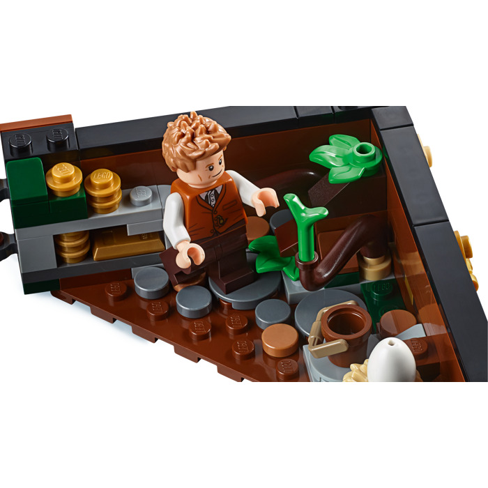 LEGO Newt's Case of Magical Creatures Set 75952 | Brick Owl - LEGO Marketplace