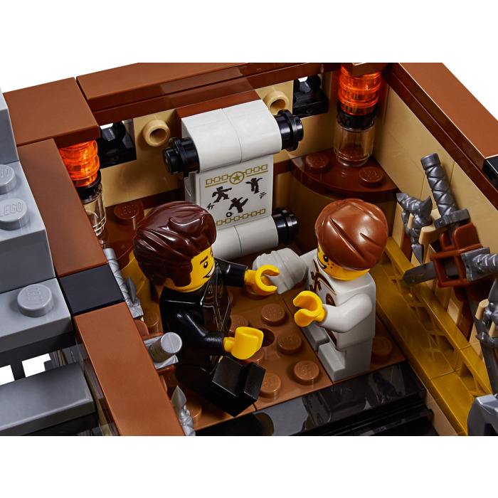 LEGO NINJAGO City Docks Set 70657 | Brick - LEGO Marketplace