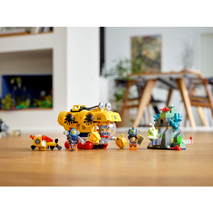 LEGO Ocean Exploration Submarine Set 60264 | Brick Owl - LEGO