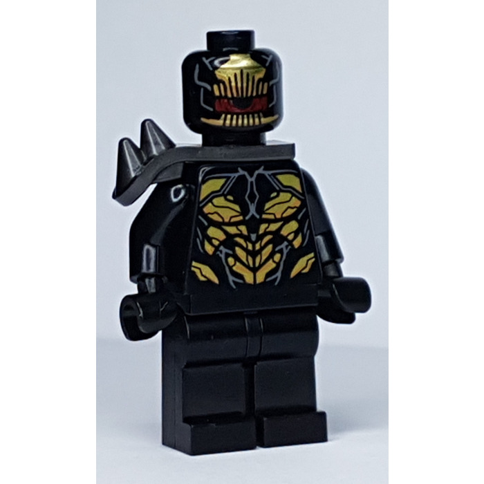 LEGO Outrider with Shoulder Armour Minifigure Inventory | Brick Owl ...