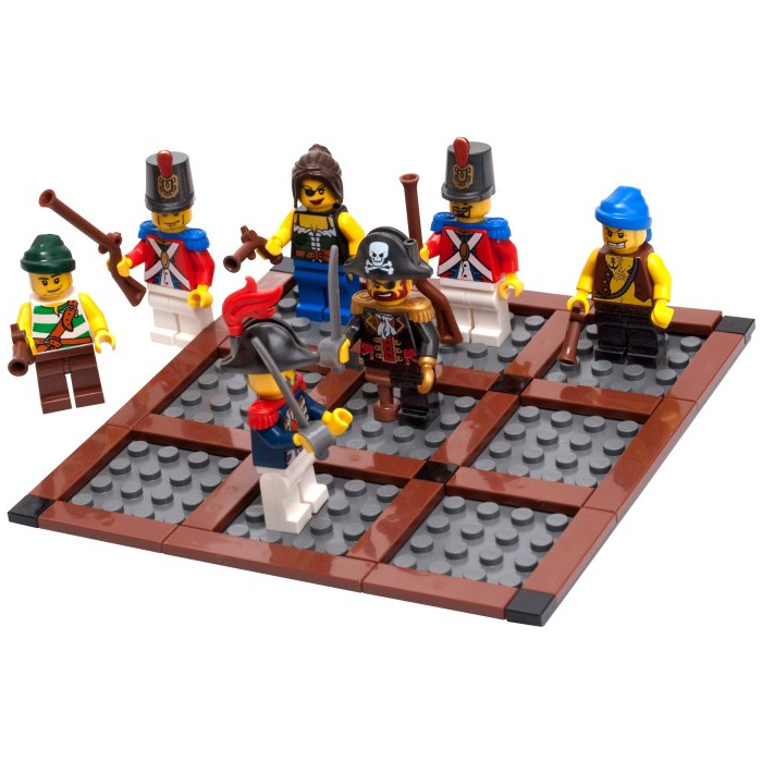 LEGO Pirates - Female Pirate Captain Minifigure Eyepatch Cutlass Princess  70411