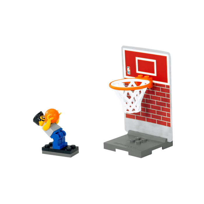 How To Build A LEGO Basketball Court Using LEGO Bricks & Pieces