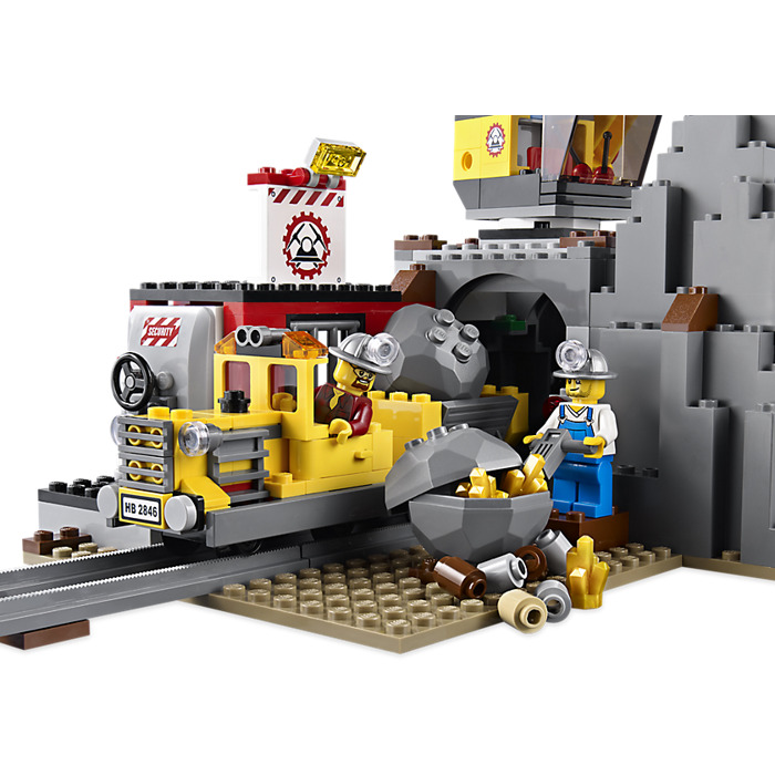 LEGO The Mine 4204 | Brick Owl - LEGO