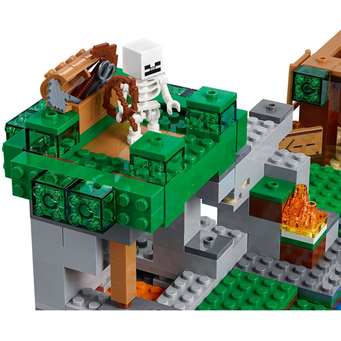 The Skeleton Attack Set 21146 Brick Owl - LEGO Marketplace
