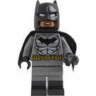 LEGO Batman met Dark Stone Grijs Pak en Gold Riem met Zwart Boots Minifiguur