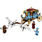 LEGO Beauxbatons' Carriage: Arrival at Hogwarts  75958