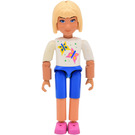 LEGO Belville Meisje met Blauw Korte broeken & Wit Top met Butterflies Decoratie Minifiguur