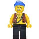 LEGO Brickbeard's Bounty / Tic Tac Toe Pirate with Golden Tooth Minifigure