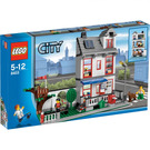 LEGO City House Set 8403 Packaging
