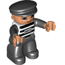 LEGO Duplo Prisionero con Negro y Blanco Striped Camisa y Number 62019 con Luz Carne Manos Figura Duplo