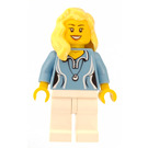 LEGO Female mit Blond Haar, Medium Blau Blouse mit Shell Necklace, und Weiß Beine Minifigur