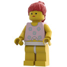 LEGO Girl avec pink shirt et rouge Cheveux Figurine