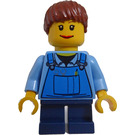 LEGO Grand Carousel Girl avec Bleu Overalls Figurine