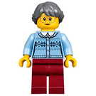 LEGO Grandma s Bright Světlo Modrá Svetr Minifigurka