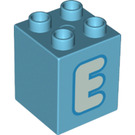 LEGO Medium azuurblauw Duplo Steen 2 x 2 x 2 met Letter "E" Decoratie (31110 / 65972)