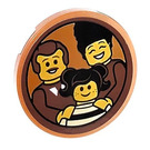 LEGO Mittleres dunkles Fleisch Fliese 3 x 3 Runden mit Family Picture Aufkleber (67095)