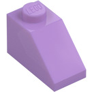 LEGO Lavanda medio Con pendiente 1 x 2 (45°) (3040 / 6270)