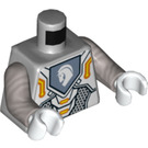 LEGO Grigio pietra medio Lance con Zaino a reazione (70324) Minifigure Busto (973 / 76382)