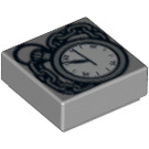 LEGO Medium steingrå Tile 1 x 1 med Pocket Watch Design med Rille (3070 / 14392)