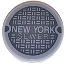 LEGO Medium Steengrijs Tegel 3 x 3 Ronde met NEW YORK SEWER Sticker (67095)