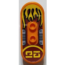 LEGO Minifig Skateboard met Vier Wiel Clips met Geel flames en characters Sticker (42511)
