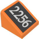 LEGO Orange Pente 1 x 1 (31°) avec Argent 2256 sur Noir Background La gauche Autocollant (50746)