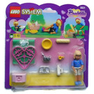 LEGO Pamela's Picnic Time Set 5821 Packaging