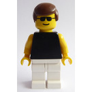 LEGO Paradisa Männlich mit Sonnenbrille, Schwarz oben und Weiß Beine Minifigur